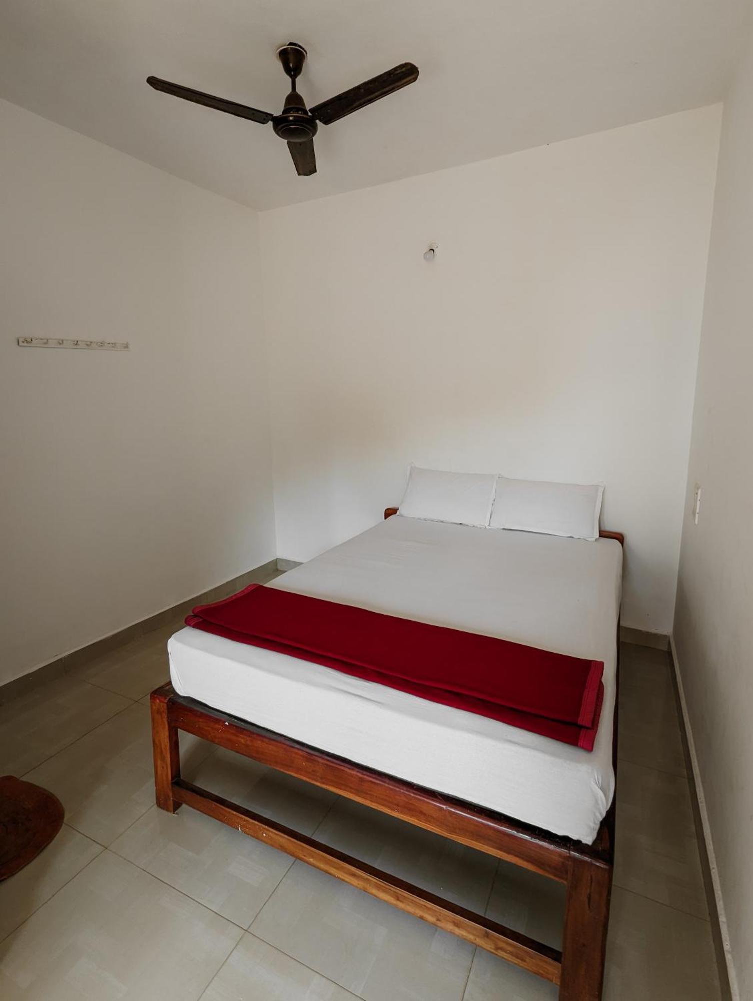 Krishna Guest House Arambol Eksteriør billede